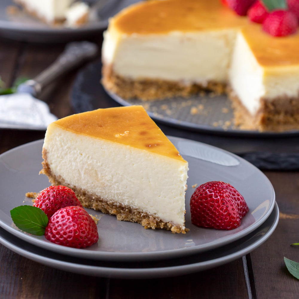 The Best Cheesecake | TheBestDessertRecipes.com