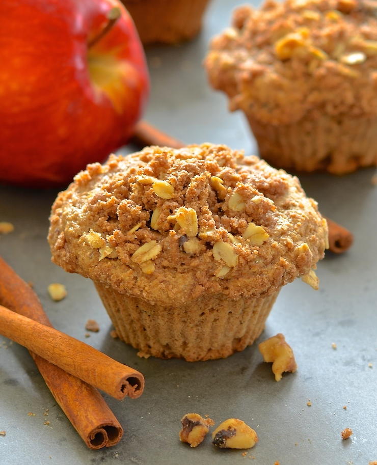 Apple Muffins with Cinnamon Streusel | FaveHealthyRecipes.com