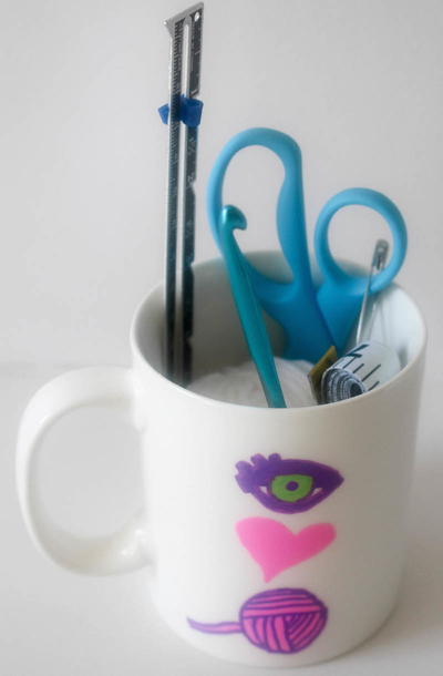 Eye Heart Yarn (I Love Yarn) Mug Tutorial