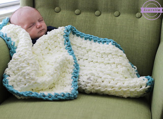 Easy Beginner Baby Blanket