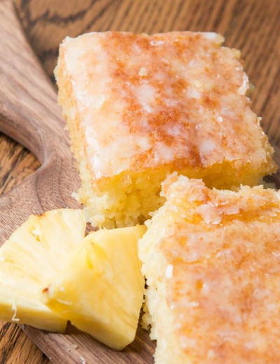 Pineapple Crush Cake Recipe | FaveSouthernRecipes.com