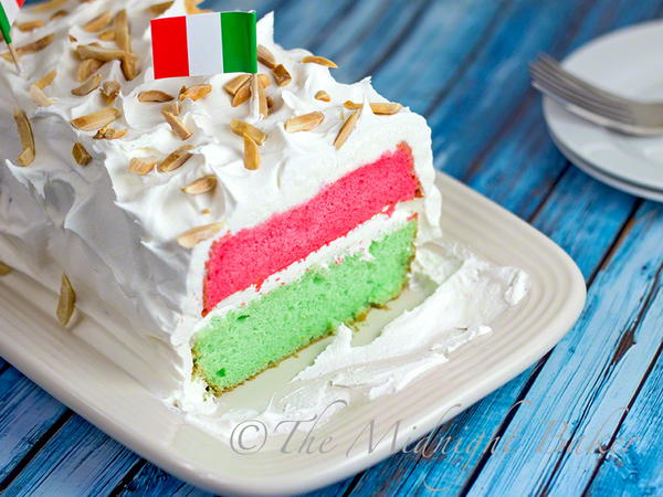 Italian Flag Cake