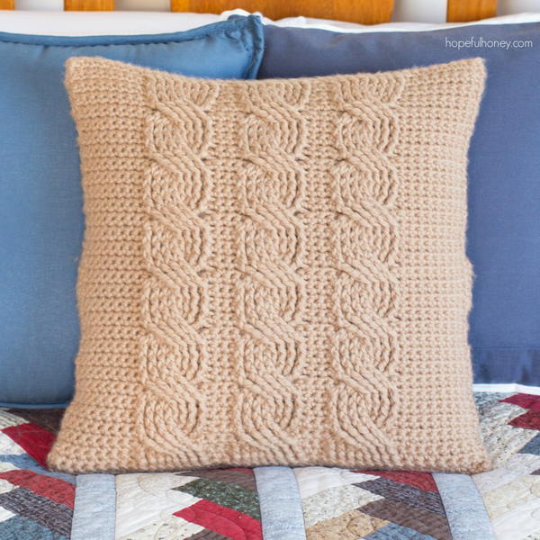 Cabled Throw Cushion Cover