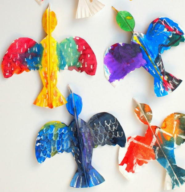 Tropical Bird Paper Plate Crafts for Kids