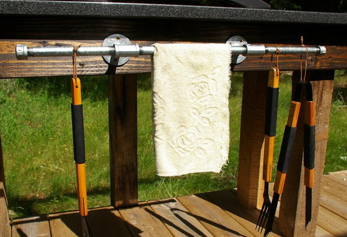 Grill Station Galvanized Pipe Utensil Rack | DIYIdeaCenter.com