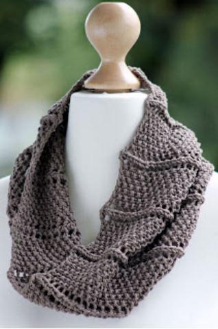 Ridge and Furrow Knit Cowl Pattern