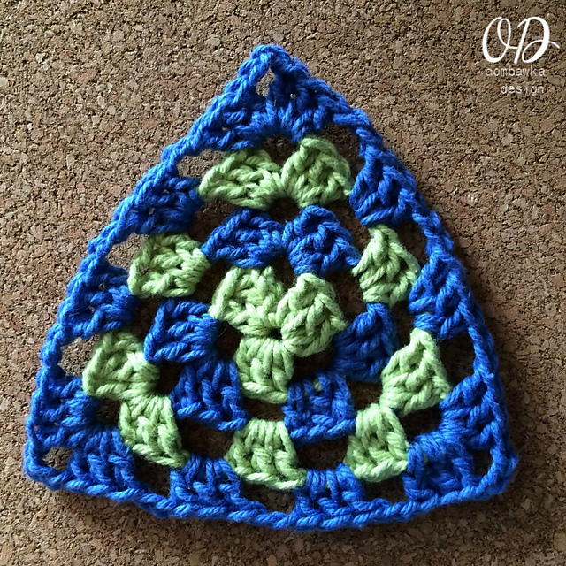 Granny Triangle Dishcloth