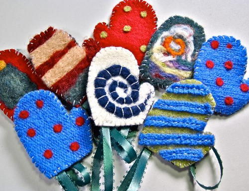 Felted Mitten Ornaments