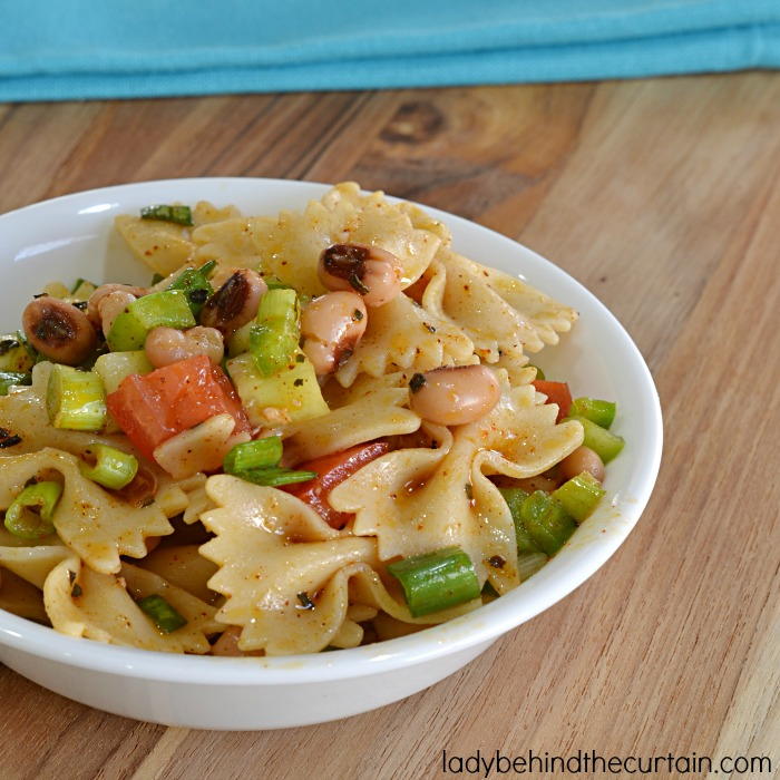 Southern Black Eyed Pea Pasta Salad | FaveSouthernRecipes.com