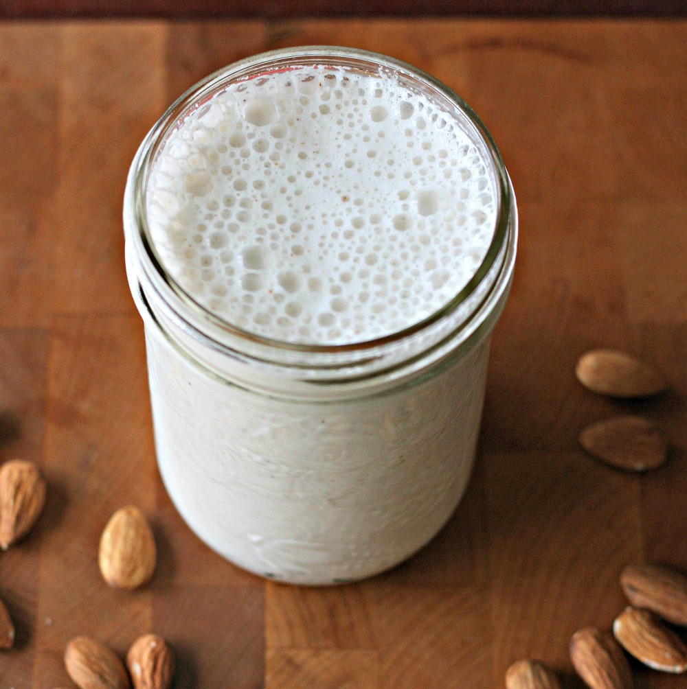 Simple Homemade Almond Milk Recipe | DIYIdeaCenter.com