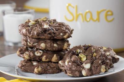 Chocolate-Cherry Cookies