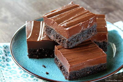 Chocolate Fudge-Topped Brownies