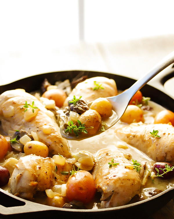 Braised Chicken Breast in a Creamy Wine Sauce