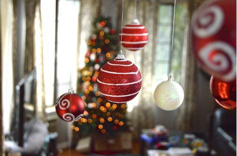 Floating Ornament DIY Christmas Craft