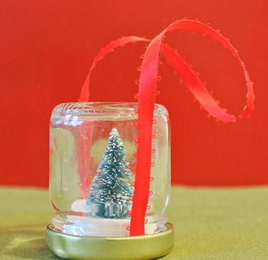 DIY: Mini Snow Globe Ornament