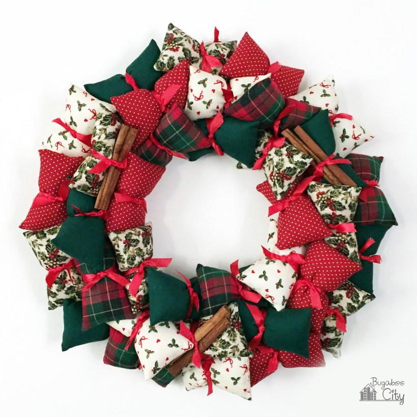 Pillow DIY Holiday Wreath