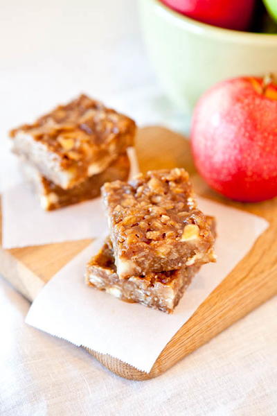 Sweet Caramel Apple Bars