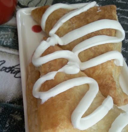 Copycat Arby's Apple Turnovers