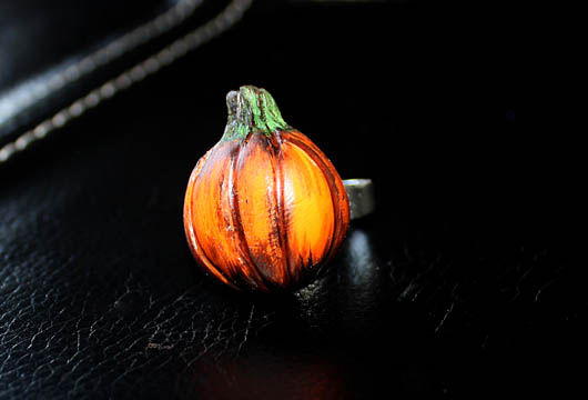 Glowing Pumpkin DIY Ring