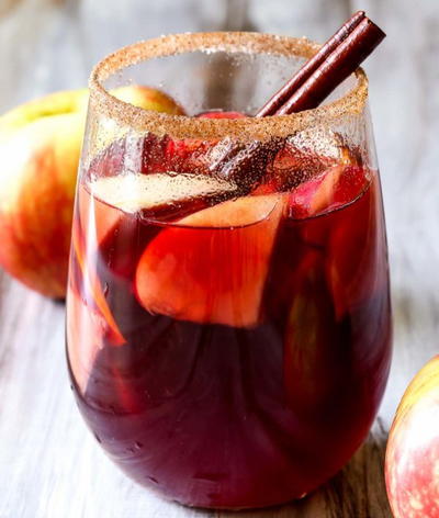 Honeycrisp Apple Sangria