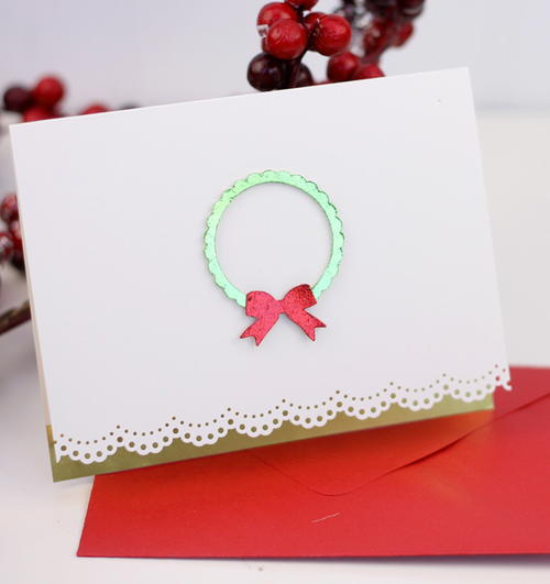 Simple Yuletide Wreath Christmas Card