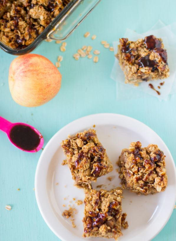 Salted Caramel Apple Oatmeal Bars