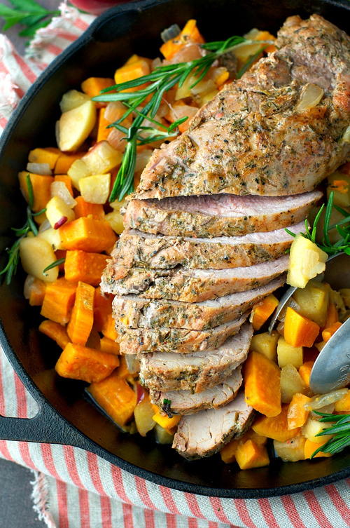 Roasted Pork Tenderloin with Apples and Sweet Potatoes