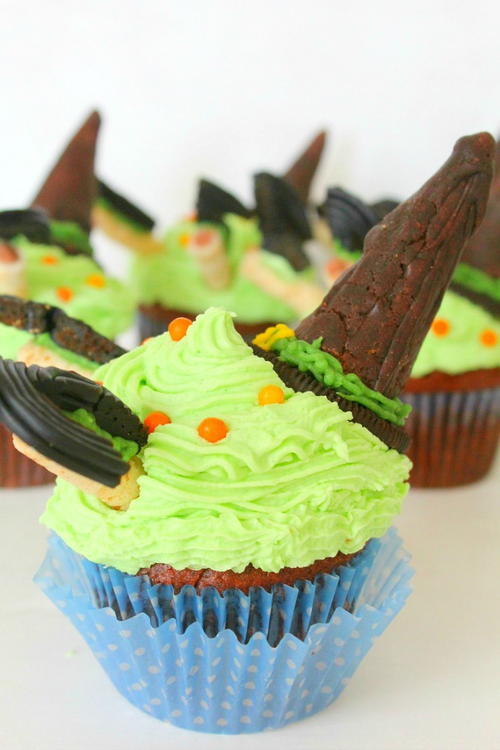 Wicked Witch Halloween Cupcakes
