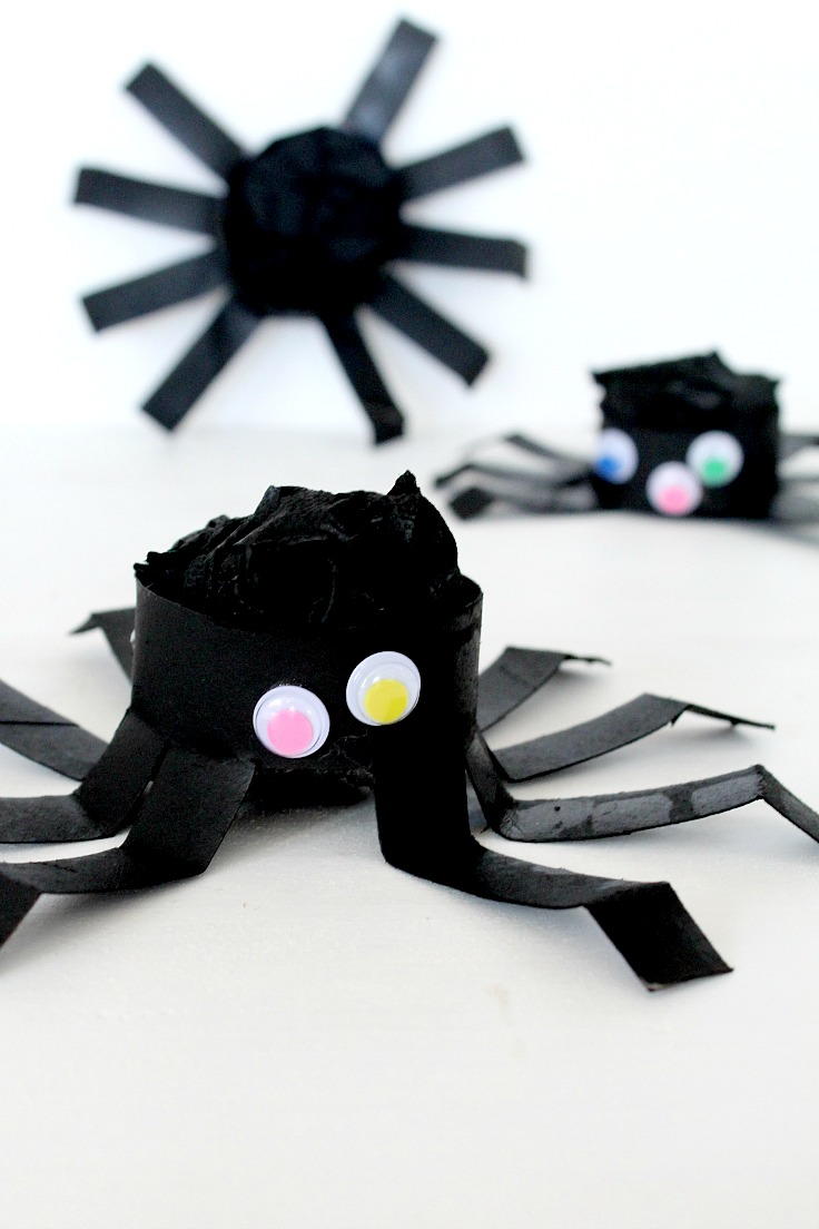 DIY Halloween Spiders Tutorial | AllFreeKidsCrafts.com
