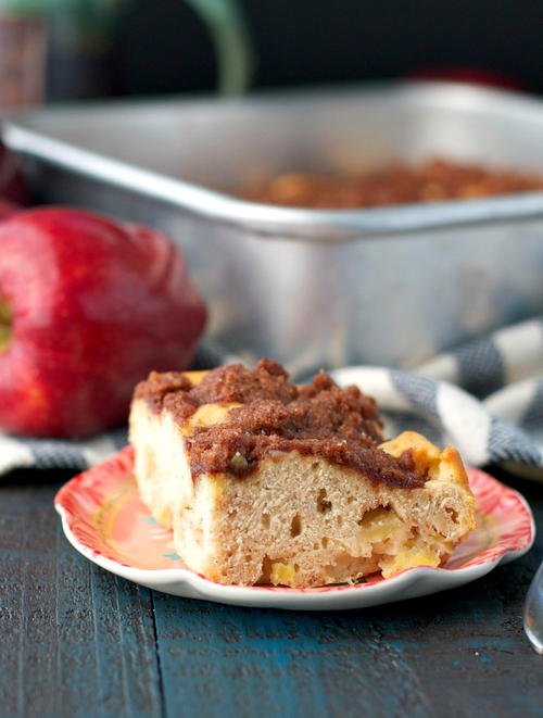 Mom's Easy Apple Coffee Cake