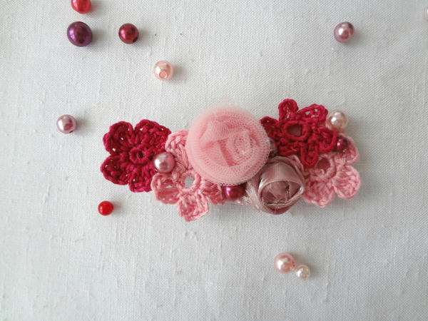 Pretty DIY Hairclip or Brooch