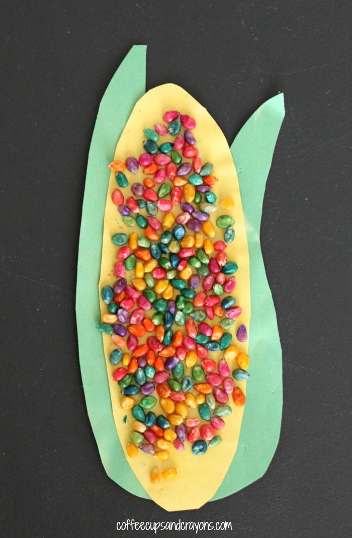 Easy Thanksgiving Indian Corn | AllFreeKidsCrafts.com