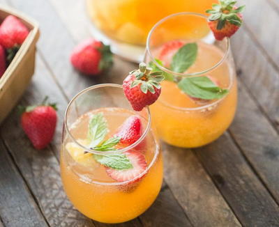 Sparkling Mango Sangria