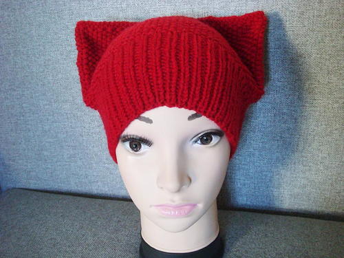 Kitty Seed Stitch Hat