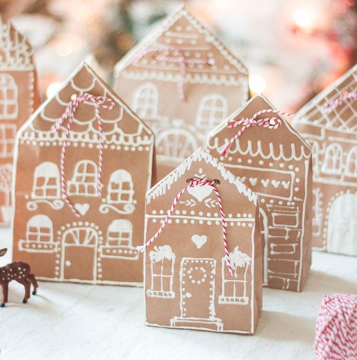 Gingerbread House DIY Treat Bags AllFreePaperCrafts Gingerbread House DIY Treat Bags AllFreePaperCrafts