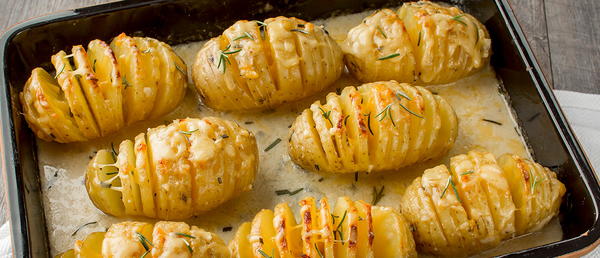 Cheesy Hasselback Potato Gratin