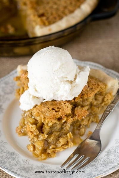 Traditional Amish Oatmeal Pie