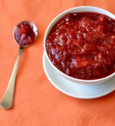 Slow Cooker Homemade Cranberry Sauce Recipe
