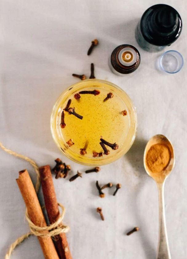 Peppermint Clove Homemade Mouthwash and Breath Spray