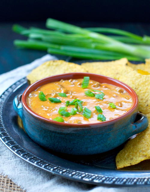Slow Cooker Sausage Queso