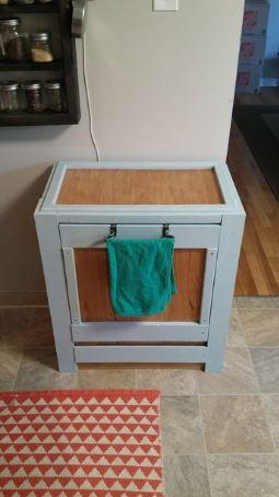 DIY Trash Bin Pallet Cabinet