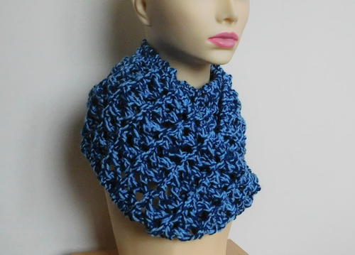 Cane Stitch Infinity Scarf