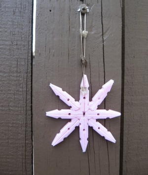 Superb Snowflake Clothespin Craft