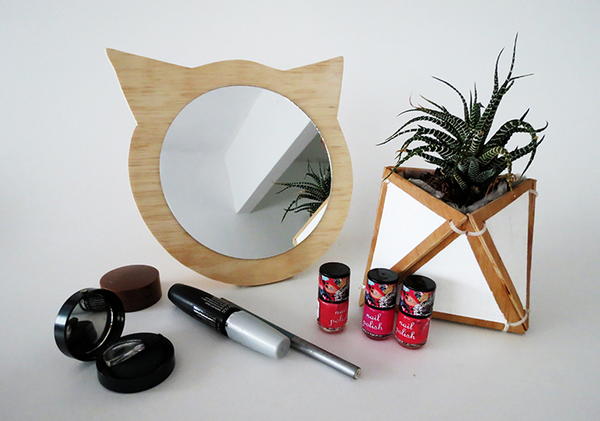 Purrfect DIY Mirror