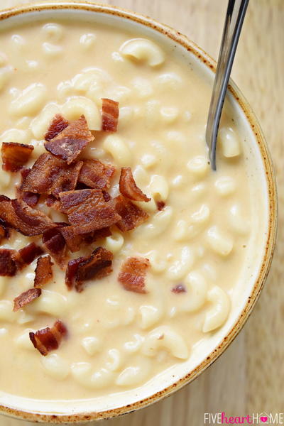 Cozy Mac and Cheese Soup