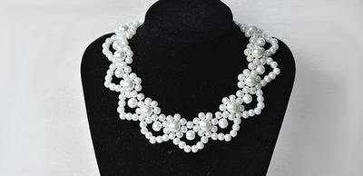 Bridal Flower Pearl Necklace