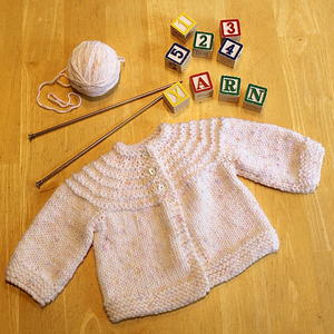 Easy baby cardigan knitting pattern