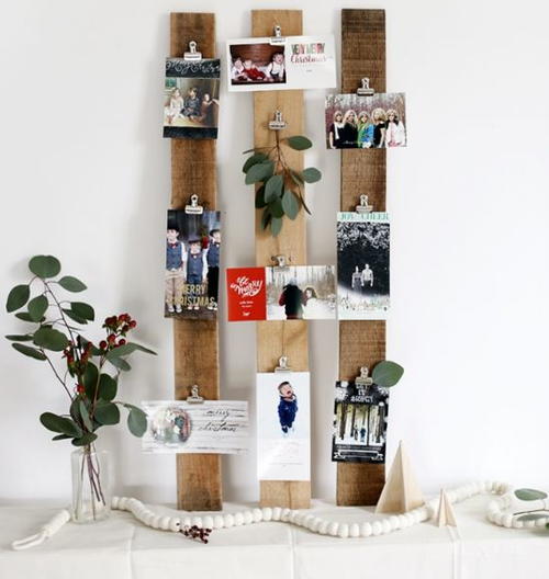 DIY Christmas Card Holder DIYIdeaCenter diy-christmas-card-holder-diyideacenter