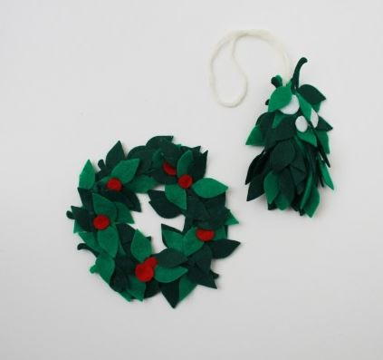 Wreath and Mistletoe DIY Ornaments