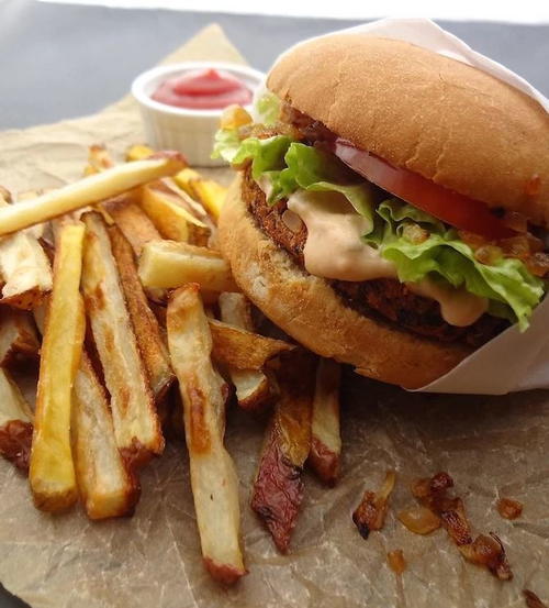 Vegan Copycat In-N-Out Burger
